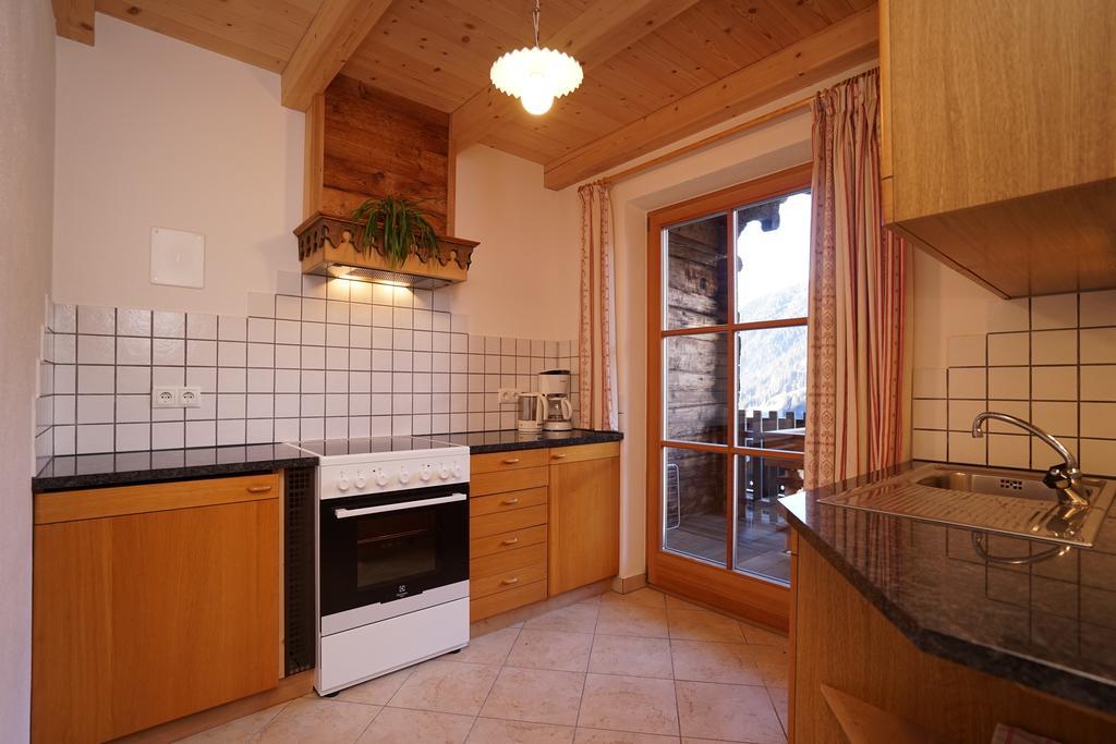 Unterhabererhof Apartment Santa Maddalena in Casies Room photo