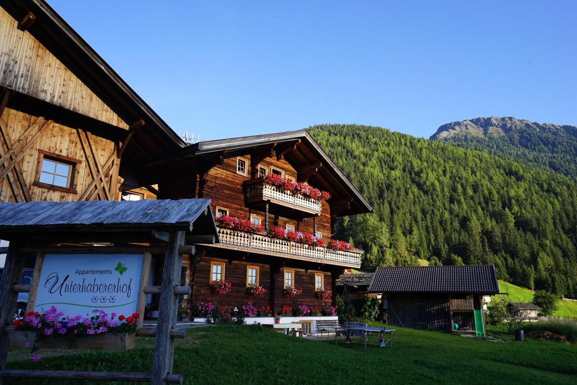 Unterhabererhof Apartment Santa Maddalena in Casies Exterior photo