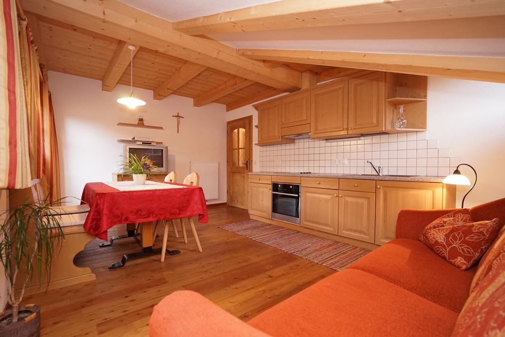 Unterhabererhof Apartment Santa Maddalena in Casies Room photo